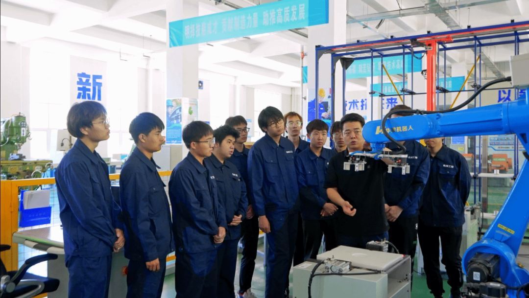 机械与交通工程学院2025年招生简章——聚焦前沿工程技术服务，培养卓越行业人才